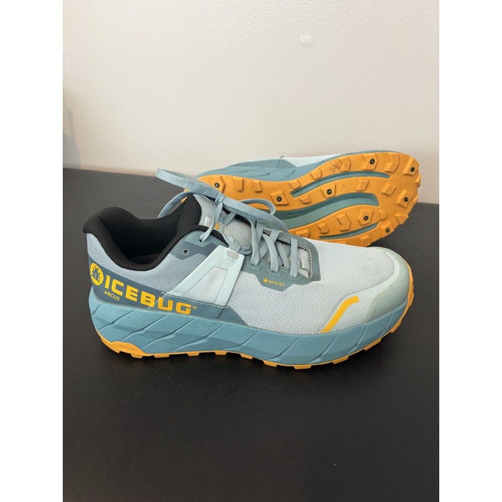 Iceburg Gortex Ice Hiking Shoes Womens Size 9 Cloud Blue with Studs BUGrip GTX